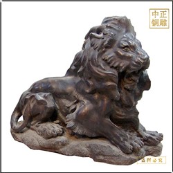 铜狮子雕塑图片